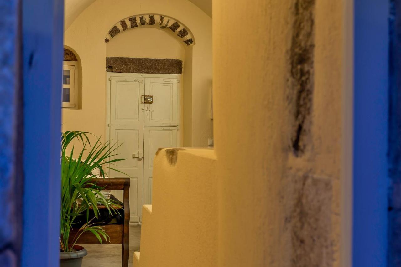 Exi Castle Suites Emporio  Esterno foto